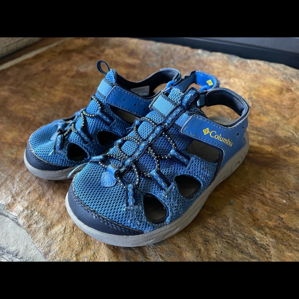 Boys Columbia sandals